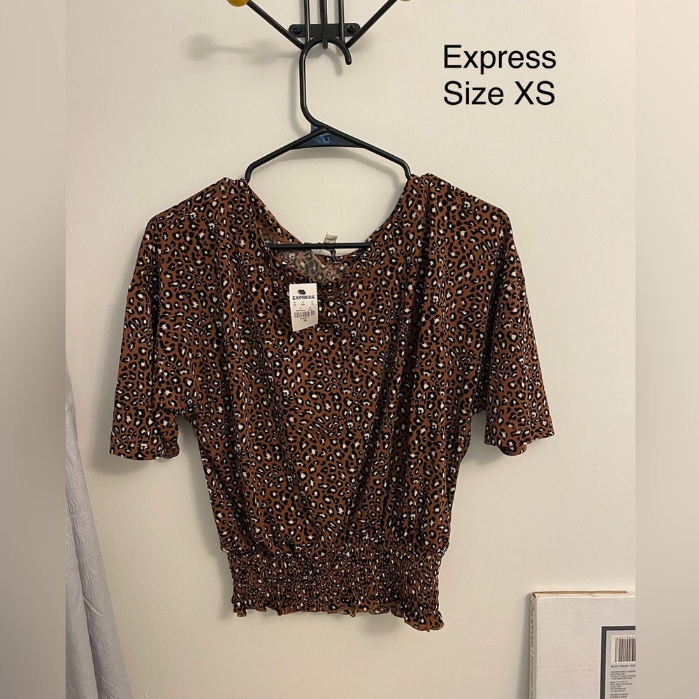 Express Cheetah Top Size XS